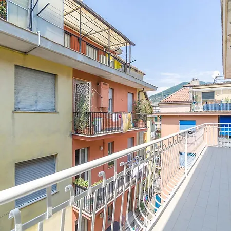 Ligurian Vacation! Functional Flat Rapallo