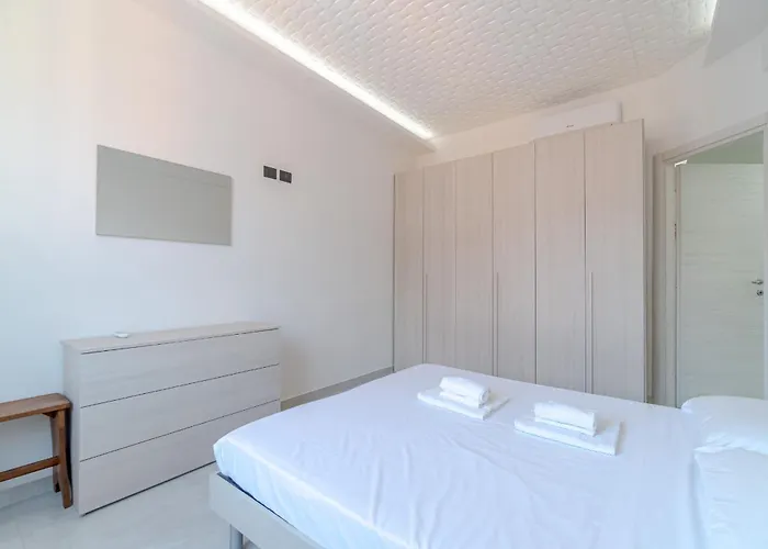 Ligurian Vacation! Functional Flat *